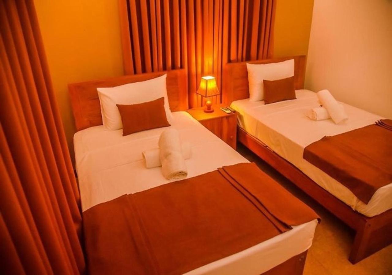 Ace Boutique Airport Hotel Katunayaka Екстериор снимка