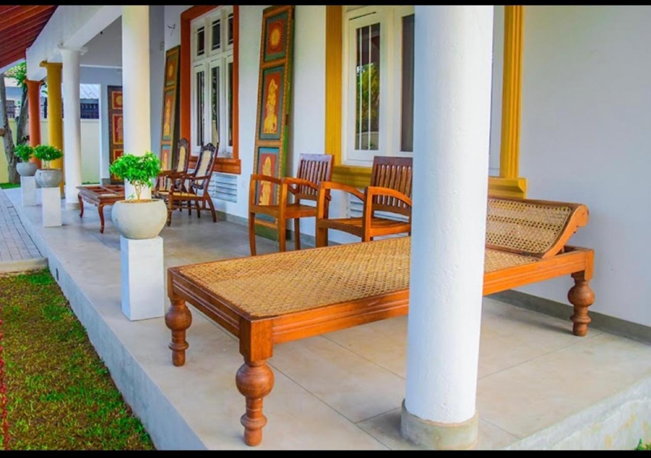 Ace Boutique Airport Hotel Katunayaka Екстериор снимка
