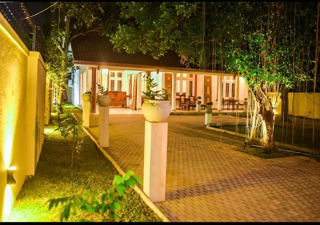 Ace Boutique Airport Hotel Katunayaka Екстериор снимка